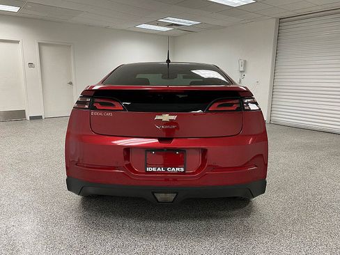 Used 2014 Chevrolet Volt Premium w/ Premium Trim Package image 6