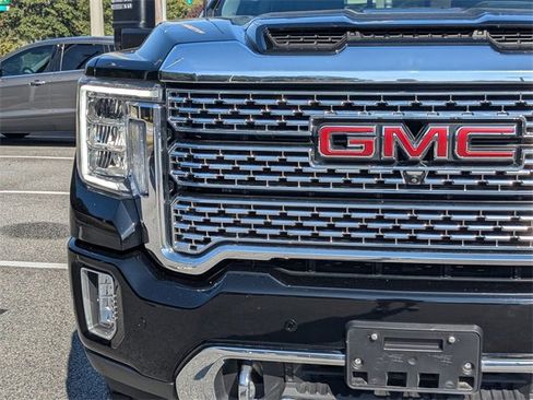 Used 2023 GMC Sierra 2500 Denali w/ Denali Ultimate Package image 11