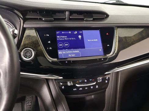 Used 2022 Cadillac XT6 Premium Luxury w/ LPO, Radiant Package image 5