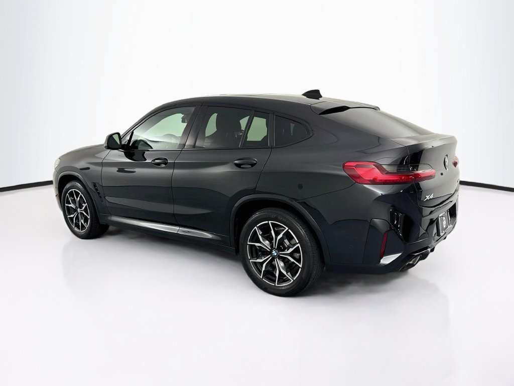 Used 2023 BMW X4 xDrive30i w/ M Sport Package AWD/4WD image 7