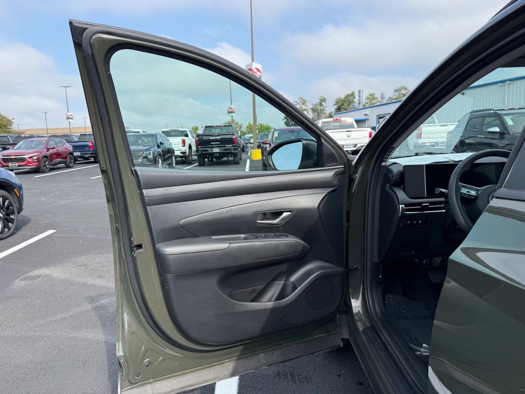 Used 2026 Hyundai Tucson SEL Plus AWD/4WD image 9