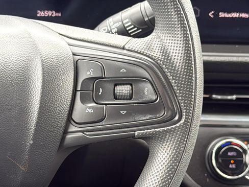 Used 2024 Buick Envista Preferred w/ Convenience II Package FWD image 21