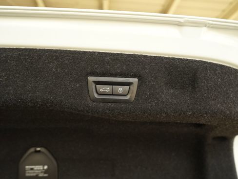 Used 2024 BMW 540i xDrive image 25