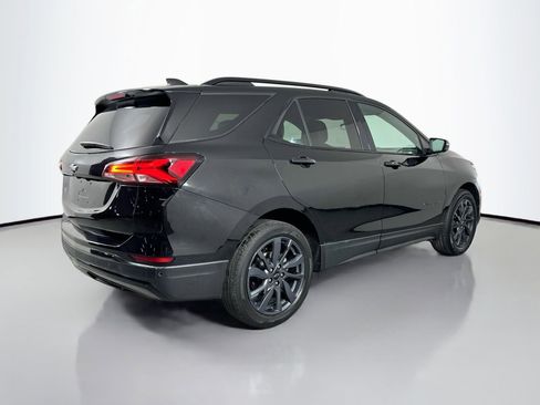 Used 2022 Chevrolet Equinox RS w/ RS Leather Package image 6