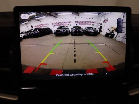 Used 2024 Ford Expedition Max XLT image 27