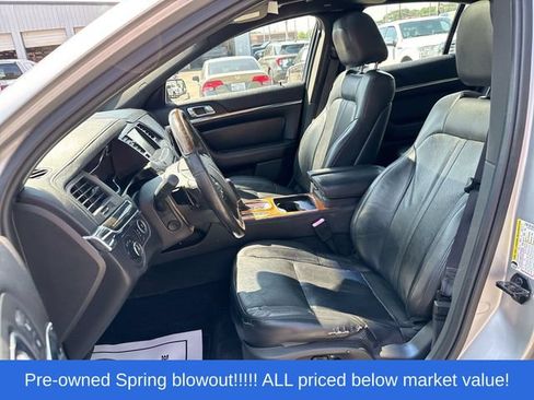 Used 2013 Lincoln MKS FWD image 17