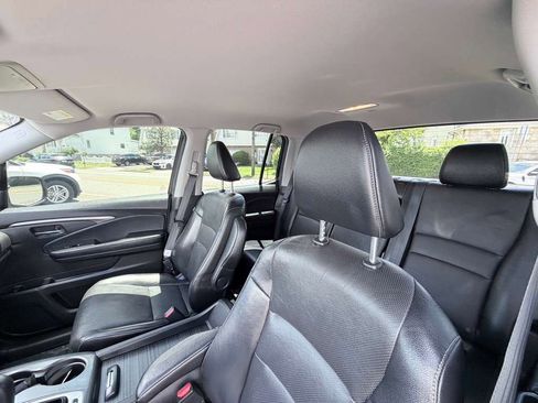 Used 2018 Honda Ridgeline RTL-T image 19