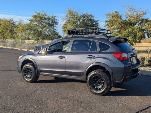 Used 2014 Subaru Crosstrek 2.0i Limited image 4