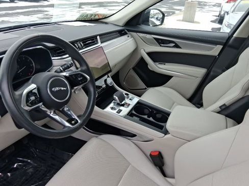 Used 2023 Jaguar F-PACE R-Dynamic S AWD/4WD image 14