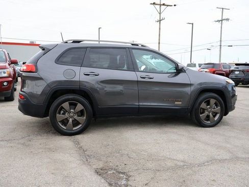 Used 2017 Jeep Cherokee 75th Anniversary image 8
