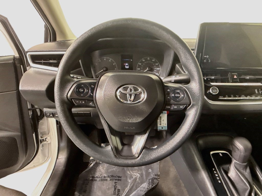 Used 2024 Toyota Corolla LE FWD image 12