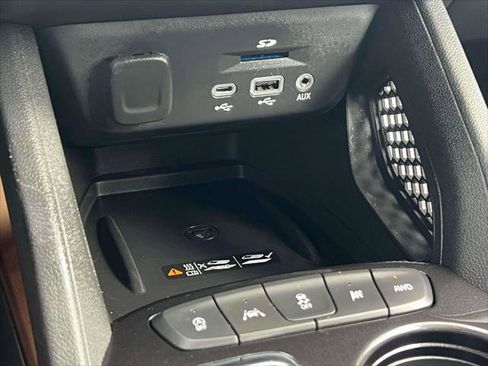 Used 2022 Chevrolet TrailBlazer ACTIV w/ Technology Package image 31