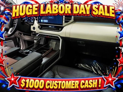 Used 2025 Toyota Sequoia Capstone AWD/4WD image 14