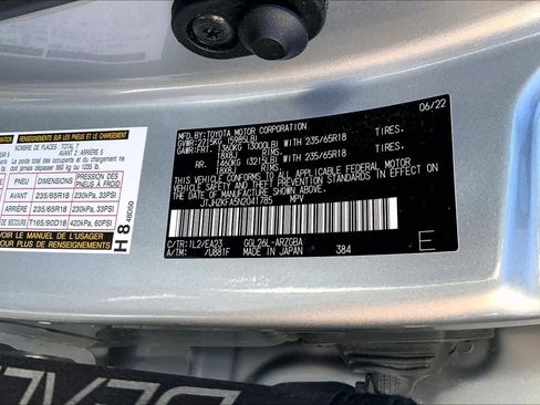 Used 2022 Lexus RX 350L Premium w/ Premium Package image 37