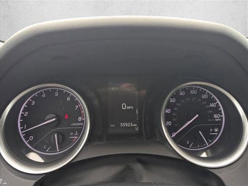 Used 2022 Toyota Camry LE FWD image 9