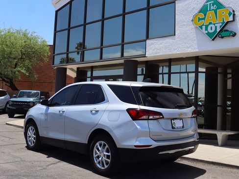 Used 2022 Chevrolet Equinox LT image 9