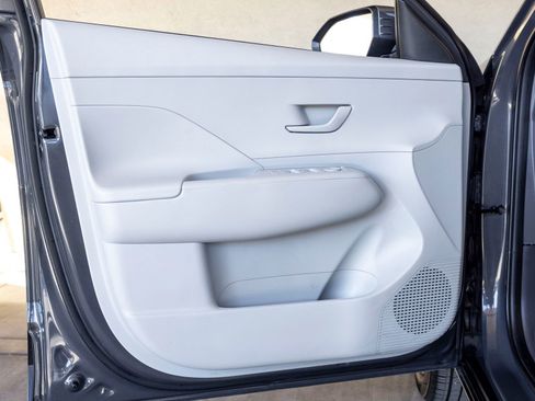 Used 2024 Hyundai Kona SEL image 14