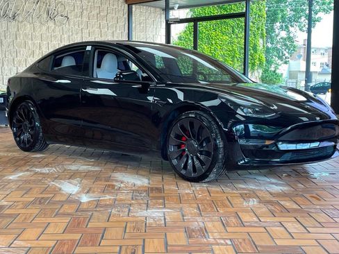 Used 2023 Tesla Model 3 Performance AWD/4WD image 10