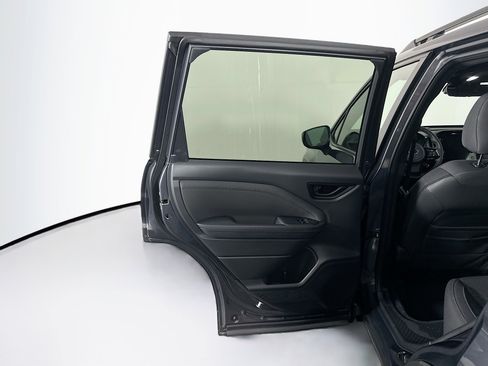 Used 2025 Subaru Forester Premium image 25