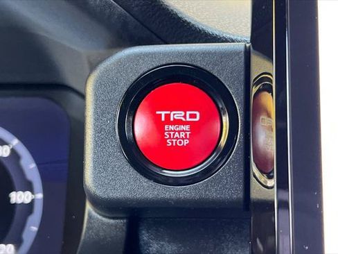Certified 2025 Toyota 4Runner TRD Off-Road Premium AWD/4WD image 25