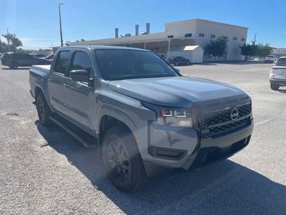 Used 2026 Nissan Frontier SV w/ Tow Package
