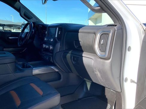 Used 2021 GMC Sierra 1500 AT4 w/ AT4 Value Package image 17