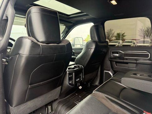Used 2024 RAM 2500 Laramie w/ Sport Appearance Package image 40
