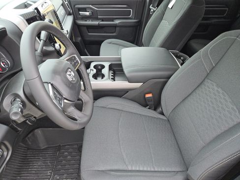 New 2026 RAM 2500 Lone Star AWD/4WD image 12