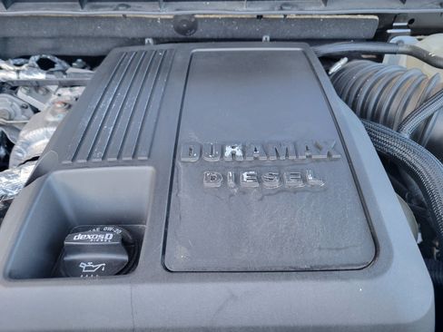 Certified 2020 Chevrolet Silverado 1500 LTZ AWD/4WD image 18