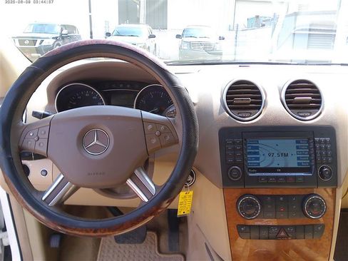 Used 2007 Mercedes-Benz ML 350 4MATIC image 10