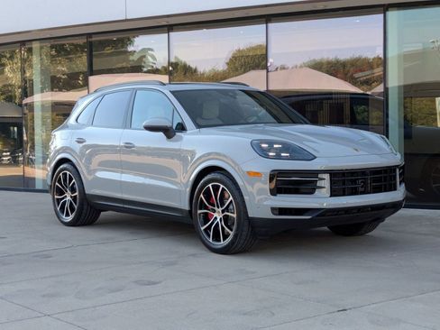 New 2026 Porsche Cayenne S AWD/4WD image 7