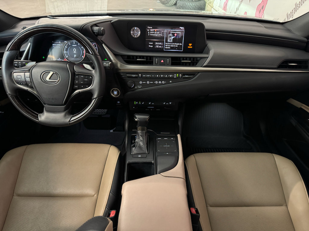 Used 2020 Lexus ES 350 w/ Premium Package FWD image 20