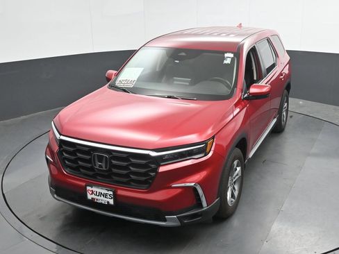 Used 2024 Honda Pilot EX-L image 37