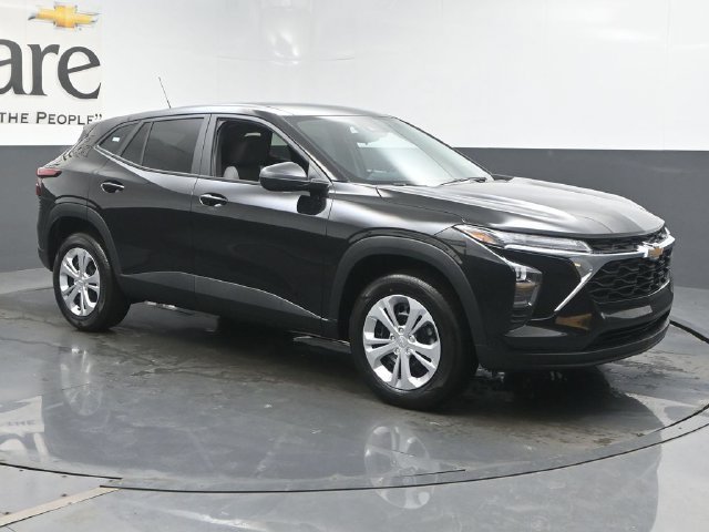 New 2026 Chevrolet Trax LS FWD image 6