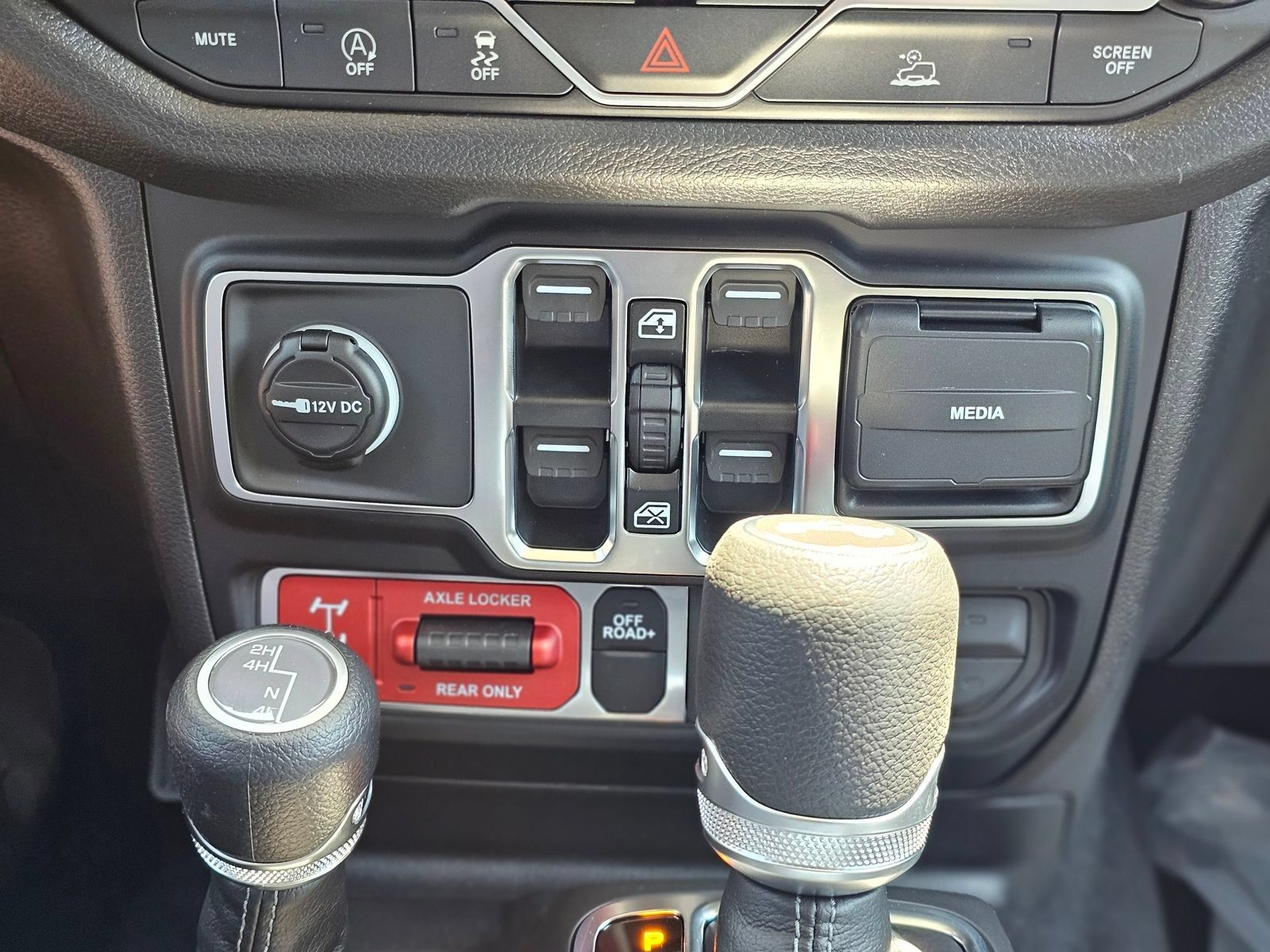 New 2026 Jeep Wrangler Unlimited Sport AWD/4WD image 14