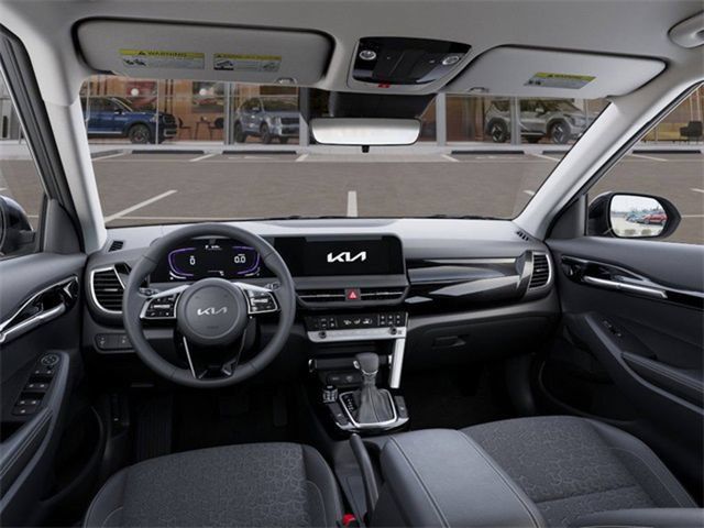 Used 2025 Kia Seltos S FWD image 14
