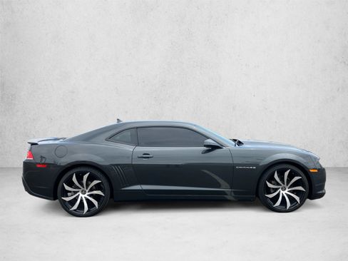 Used 2015 Chevrolet Camaro LT w/ RS Package RWD image 4