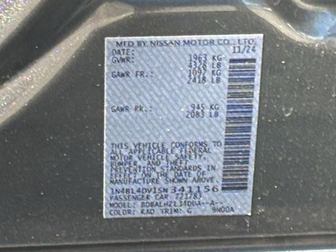 Used 2025 Nissan Altima 2.5 SV FWD image 23
