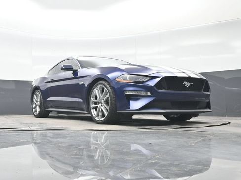 Used 2018 Ford Mustang GT Premium w/ Safe & Smart Package RWD image 31