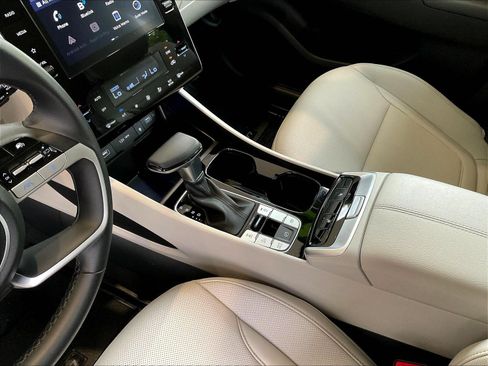 Used 2023 Hyundai Tucson SEL w/ Convenience Package AWD/4WD image 17