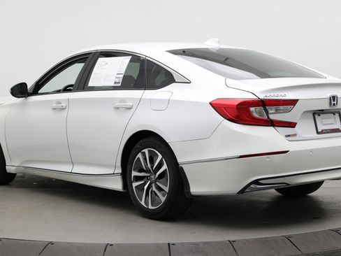 Used 2021 Honda Accord EX-L image 6