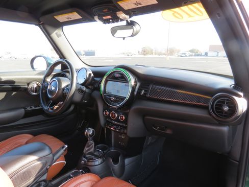 Used 2016 MINI Cooper S image 28