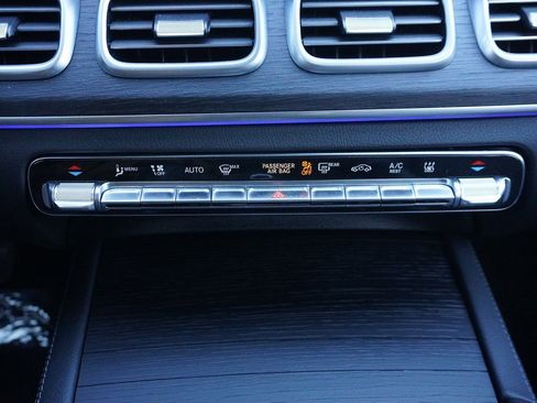 Used 2025 Mercedes-Benz GLE 450e GLE 450e image 60