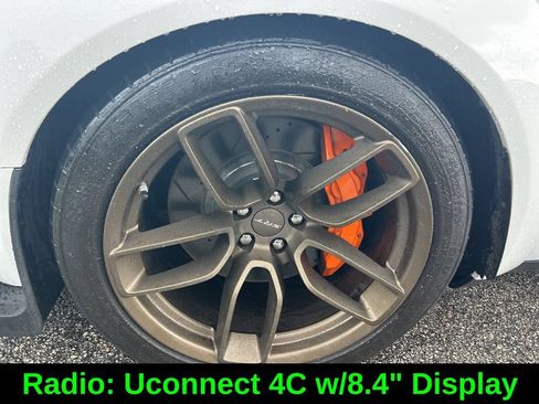 Used 2019 Dodge Challenger SRT Hellcat RWD image 19