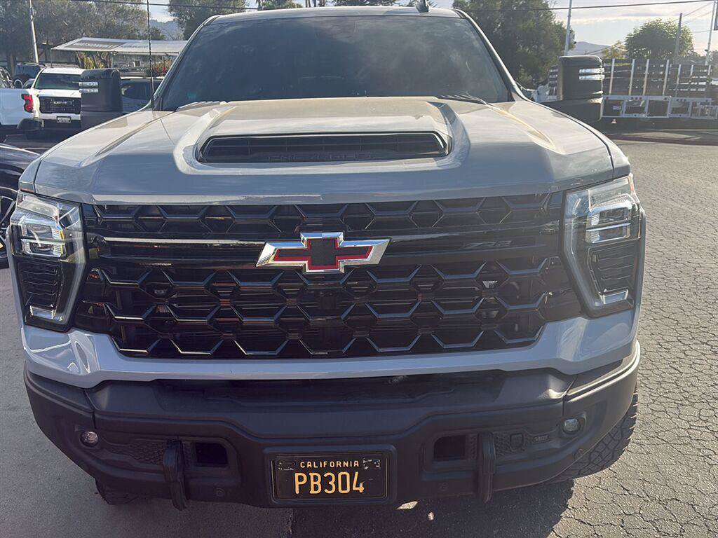Used 2025 Chevrolet Silverado 2500 ZR2 w/ ZR2 Bison Edition AWD/4WD image 7