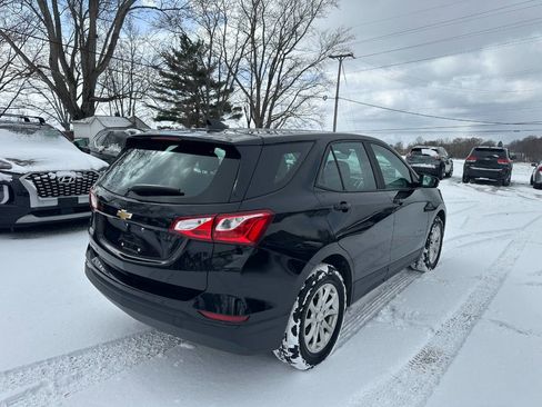 Used 2020 Chevrolet Equinox LS w/ LPO, Floor Liner Package image 5