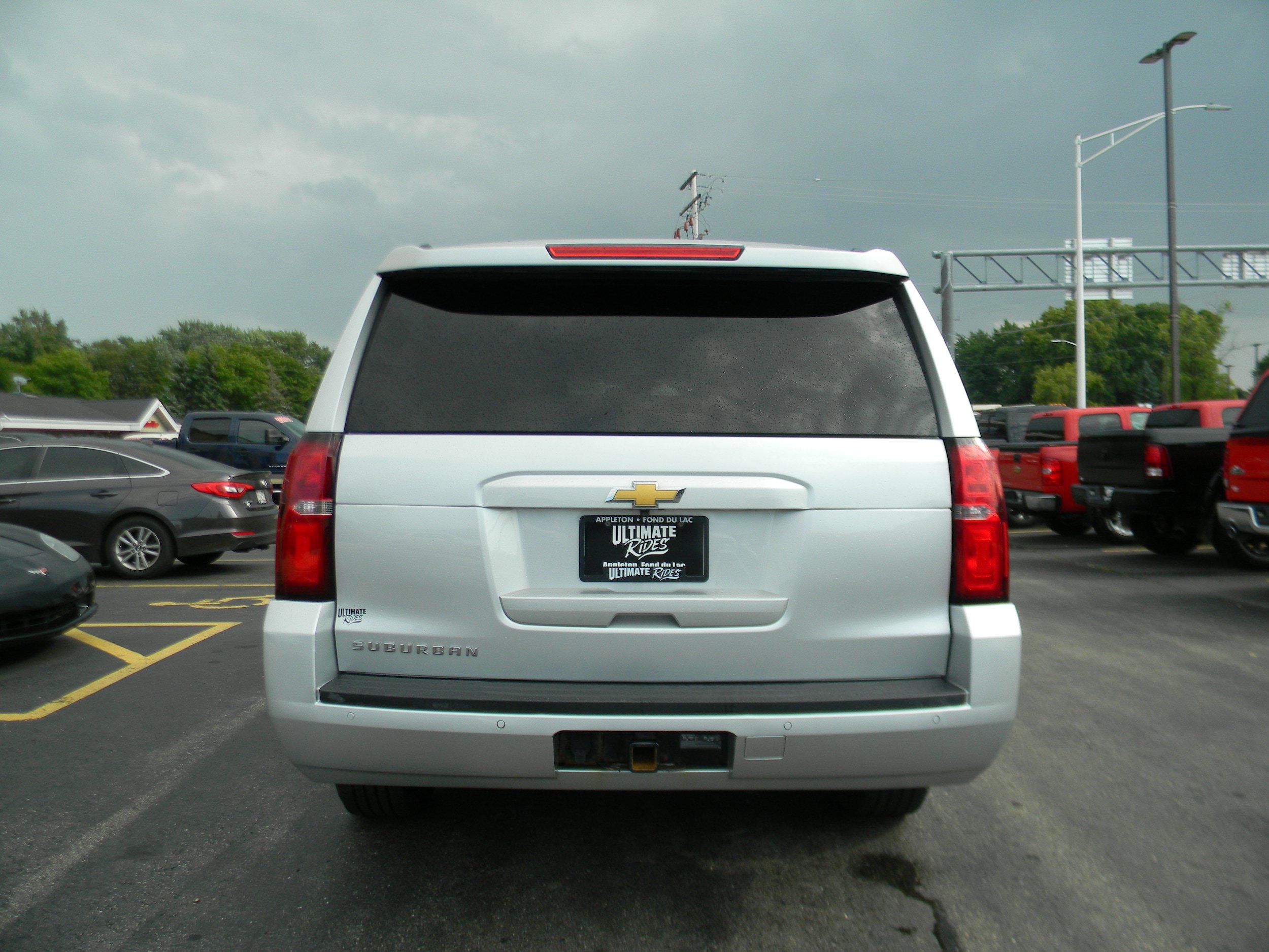 Used 2019 Chevrolet Suburban LT AWD/4WD image 13