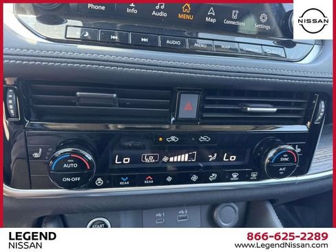 Used 2023 Nissan Rogue Platinum w/ Platinum Premium Package AWD/4WD image 26