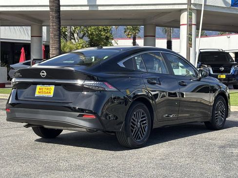 New 2026 Nissan Sentra SV w/ Floor Mat Package FWD image 4
