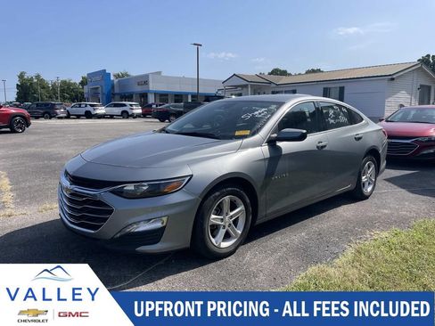 Used 2024 Chevrolet Malibu LT FWD image 1